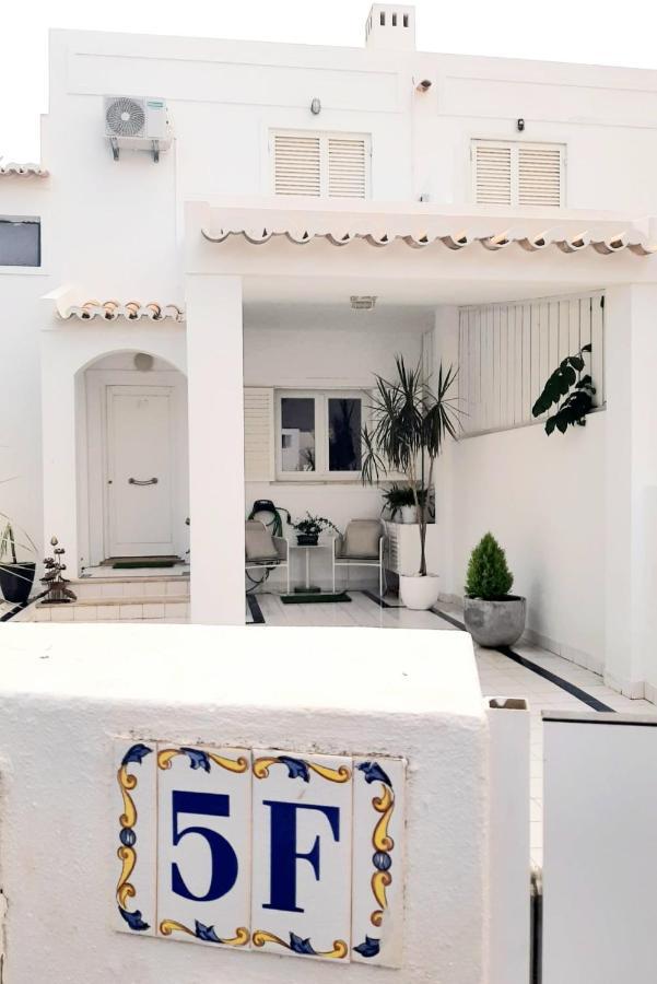 Alojamento Local "Casa Branca" Albufeira Bagian luar foto