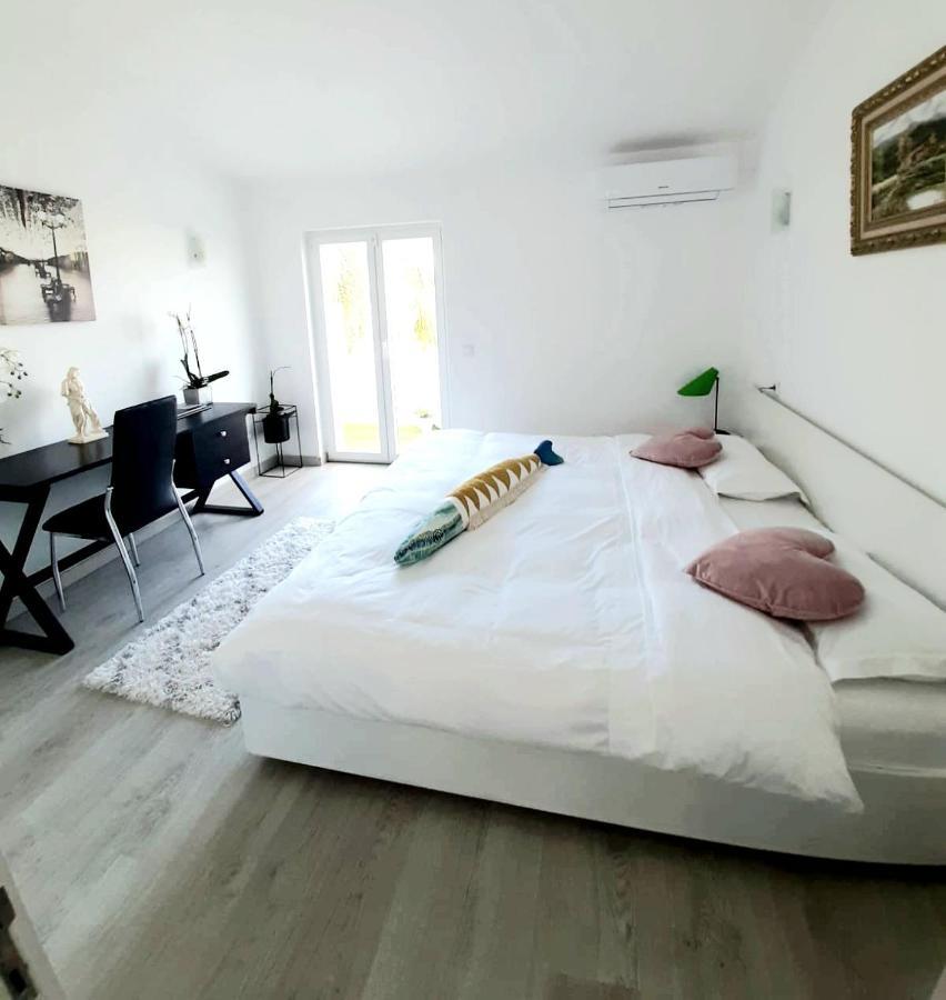 Alojamento Local "Casa Branca" Albufeira Bagian luar foto